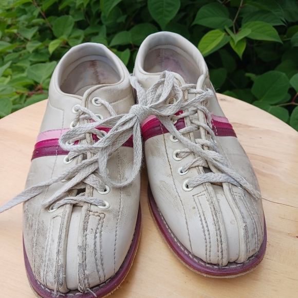 Shoes Vintage Bowling Shoes 8 Poshmark